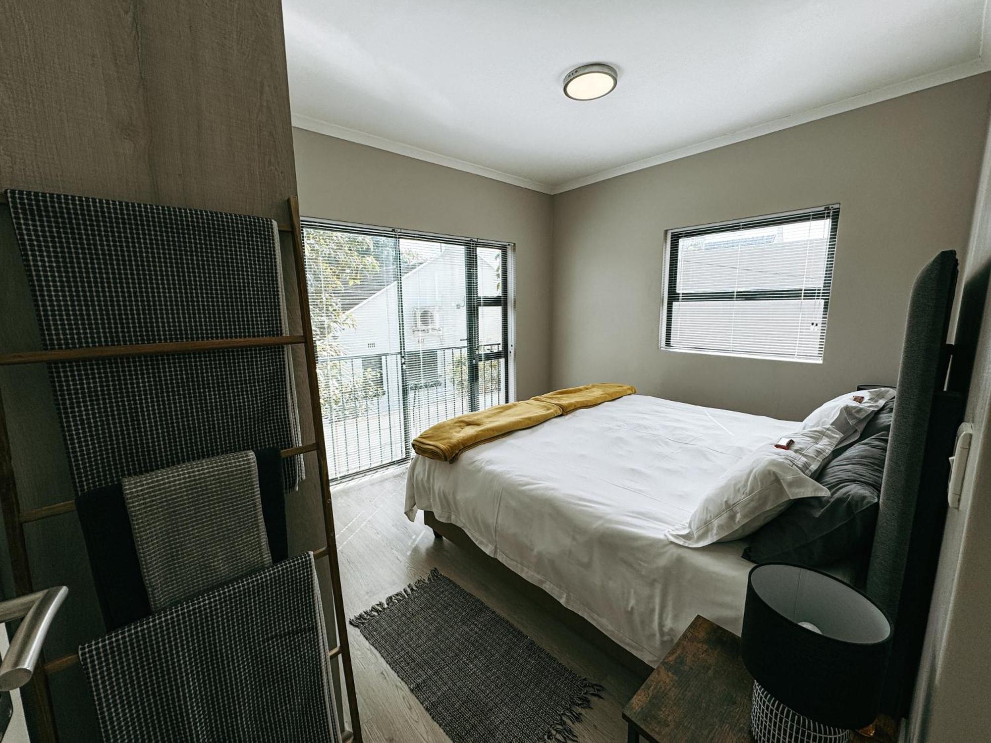 Apartamento Nemesia Court Durbanville Exterior foto