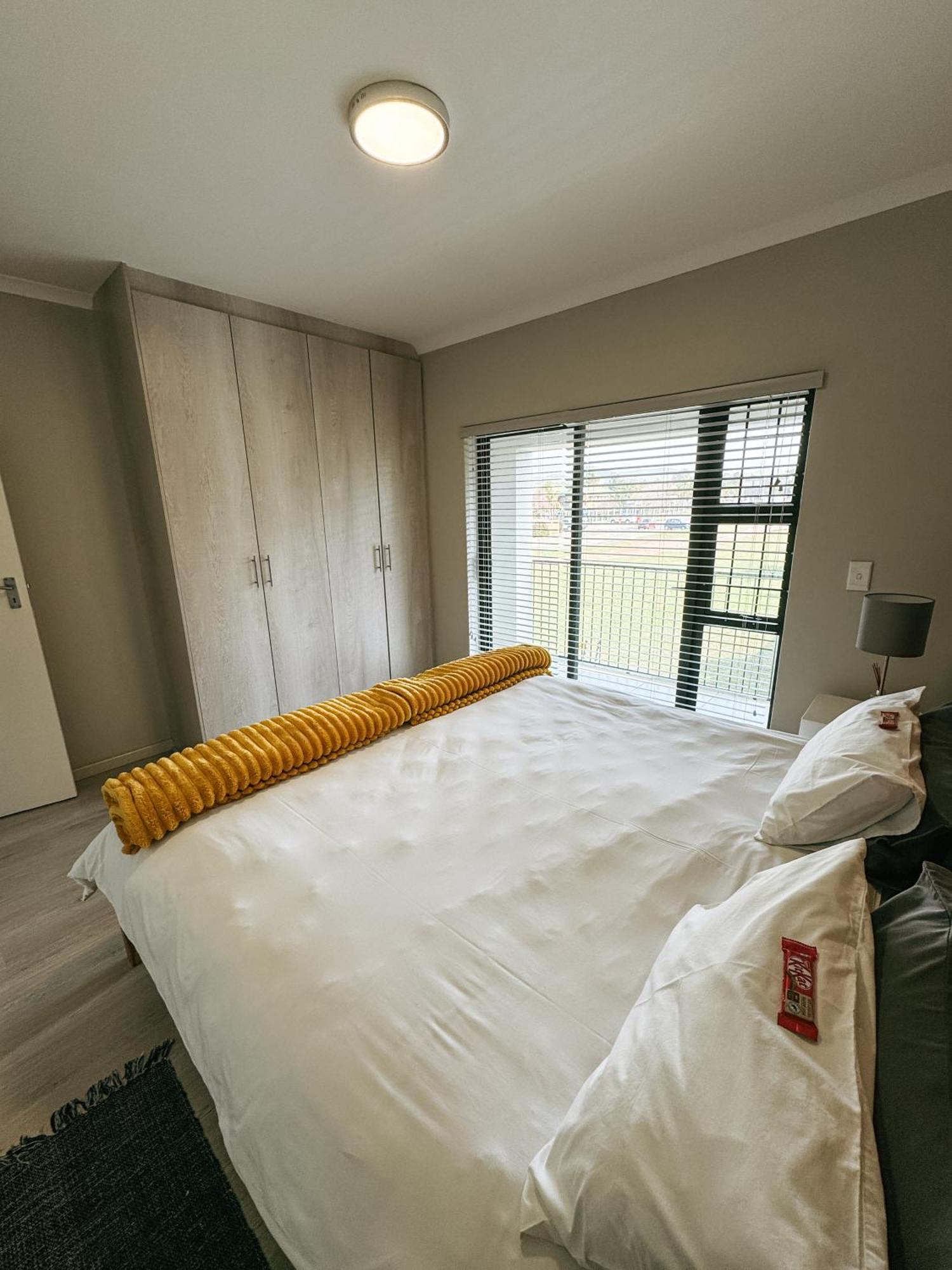 Apartamento Nemesia Court Durbanville Exterior foto