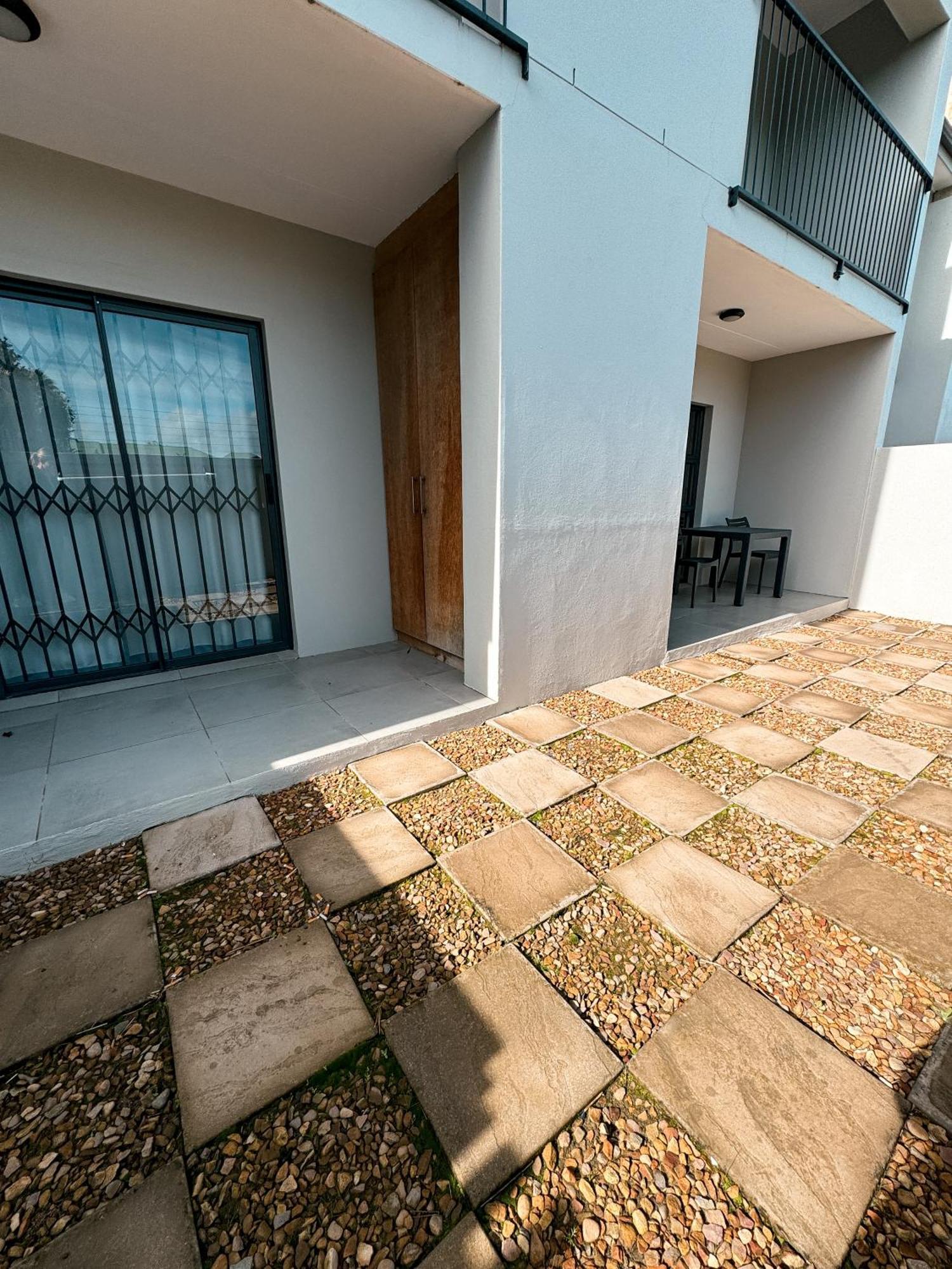 Apartamento Nemesia Court Durbanville Exterior foto