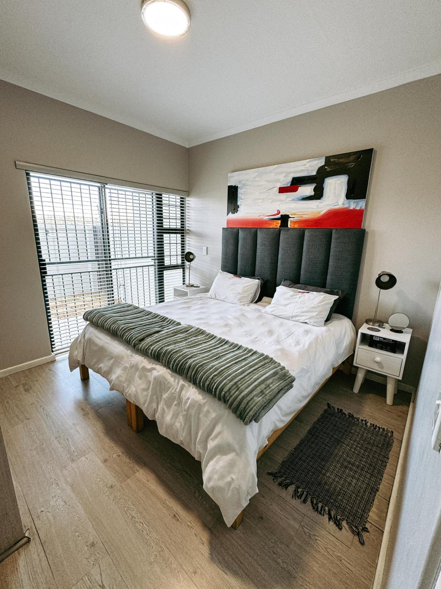 Apartamento Nemesia Court Durbanville Exterior foto